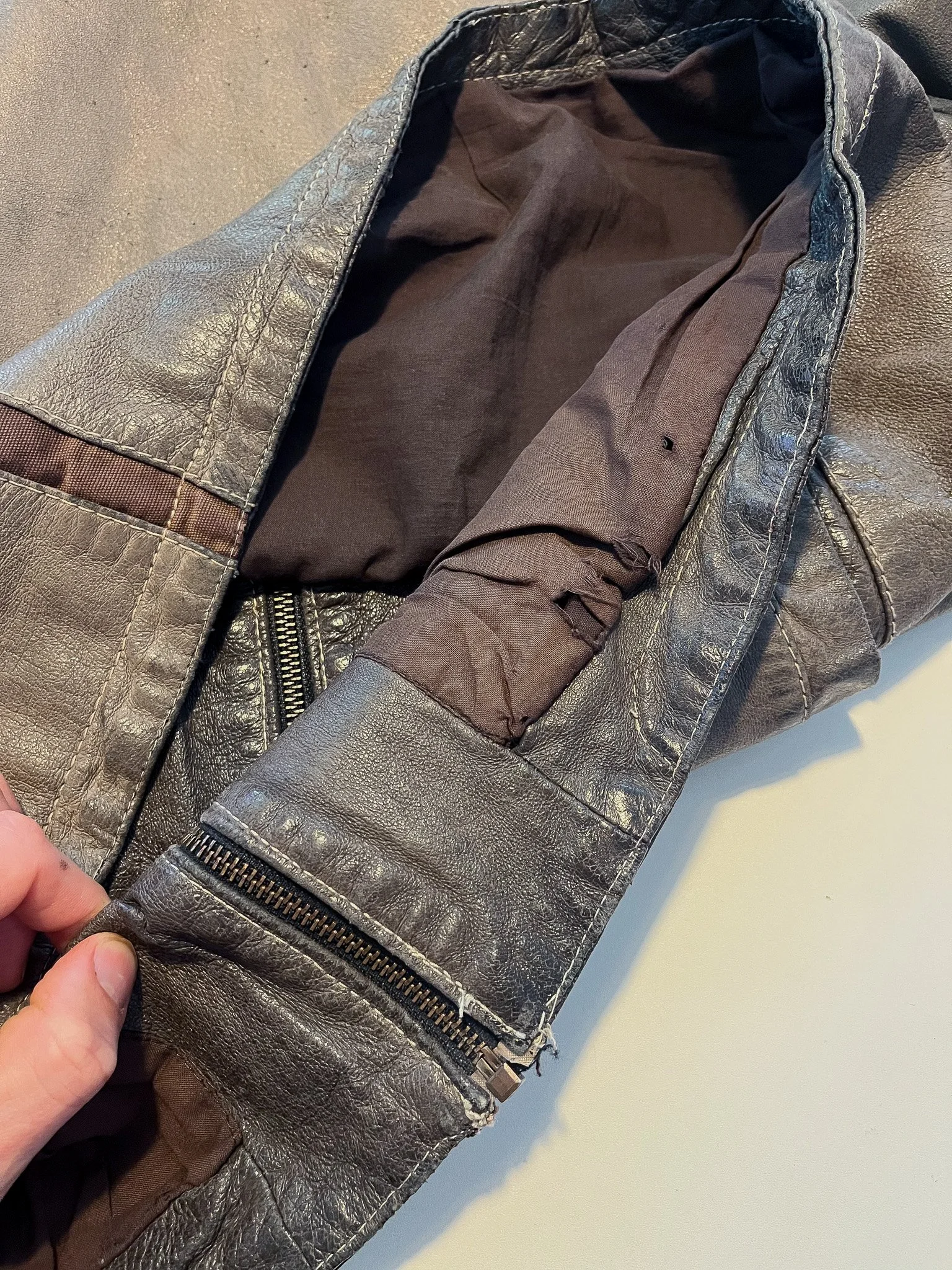 grey racer leather jkt 9.jpg