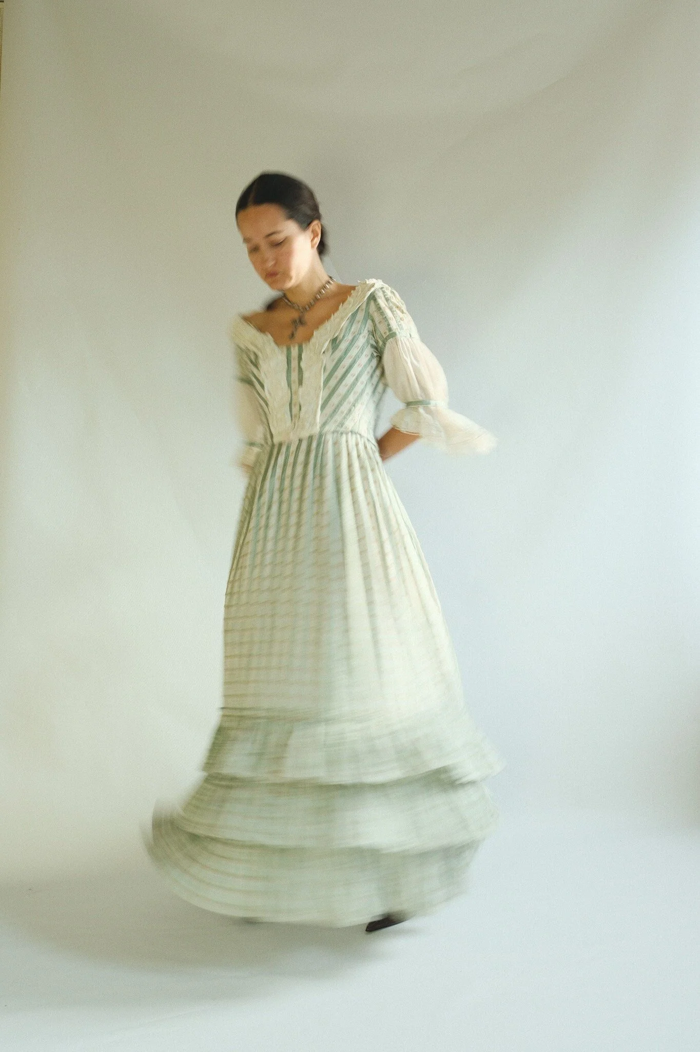 https://i.etsystatic.com/20107915/r/il/028680/4398598782/il_fullxfull.4398598782_c48w.jpg