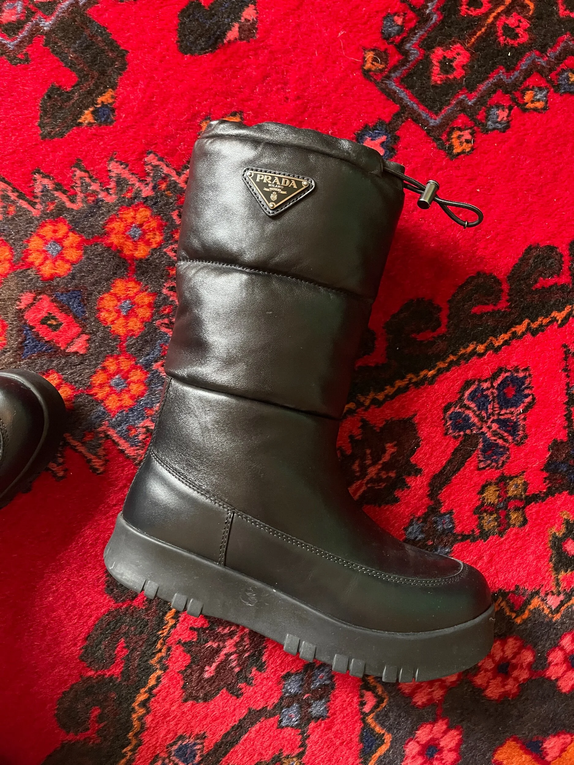 5BD608A8-86F2-4A22-ADDF-728B97C1AA49