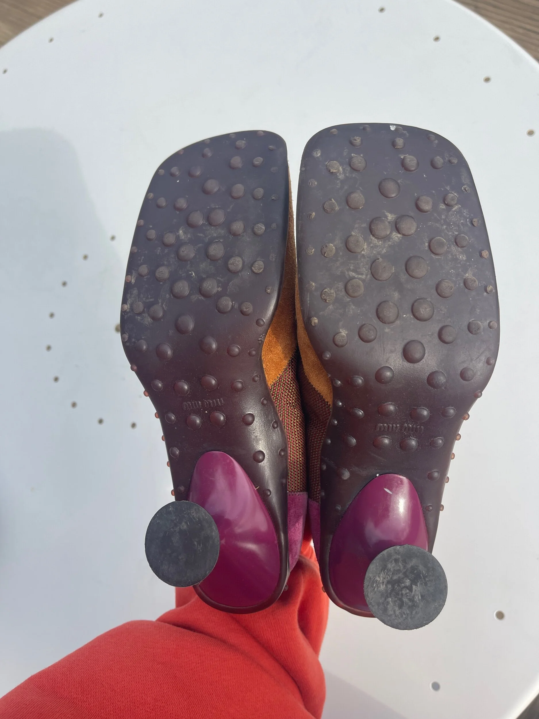 54EDA26F-2EAA-4B21-9399-EF93EFBC4E8D