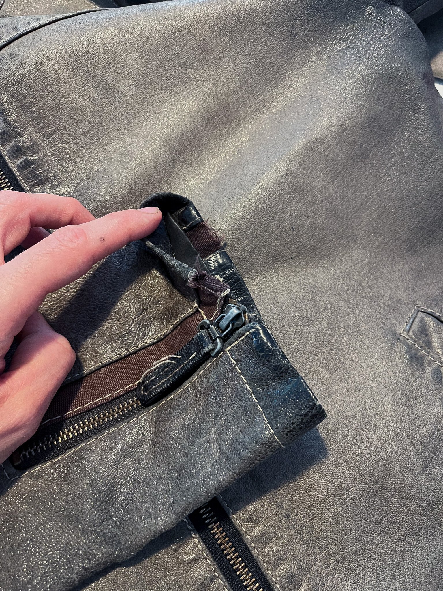 grey racer leather jkt 2.jpg