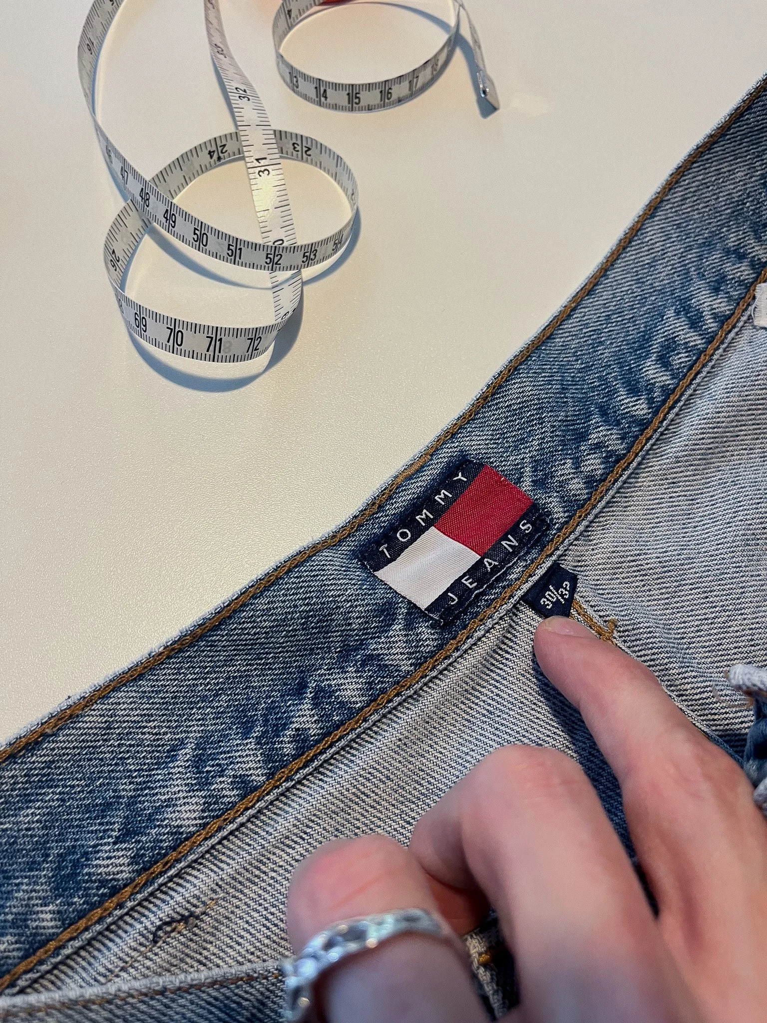 tommy jean 1.jpg