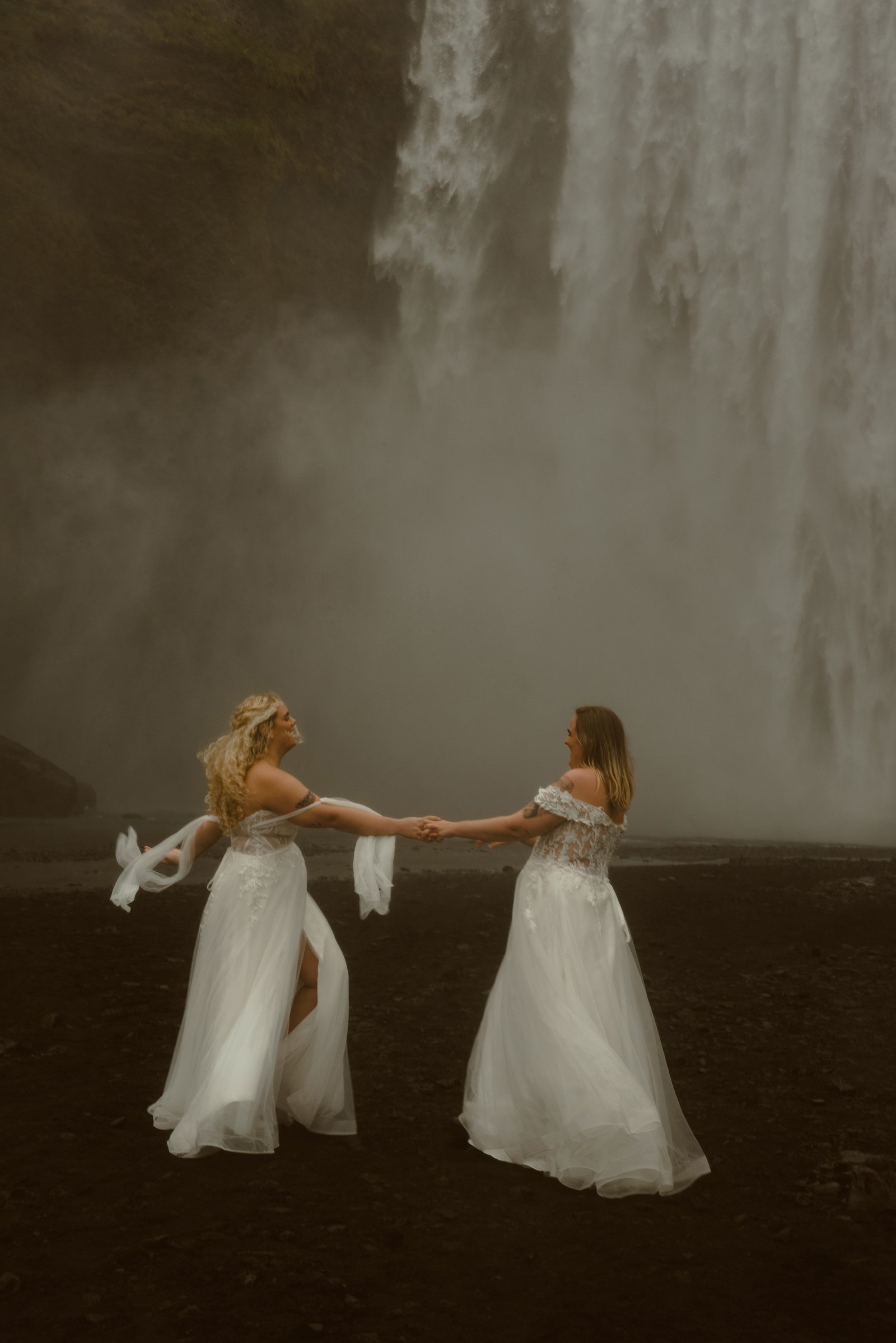 Iceland-Elopement-Photographer-Samantha-Joy-Photo-Destination-Elopement-Photographer (34 of 55) - Copy.jpg