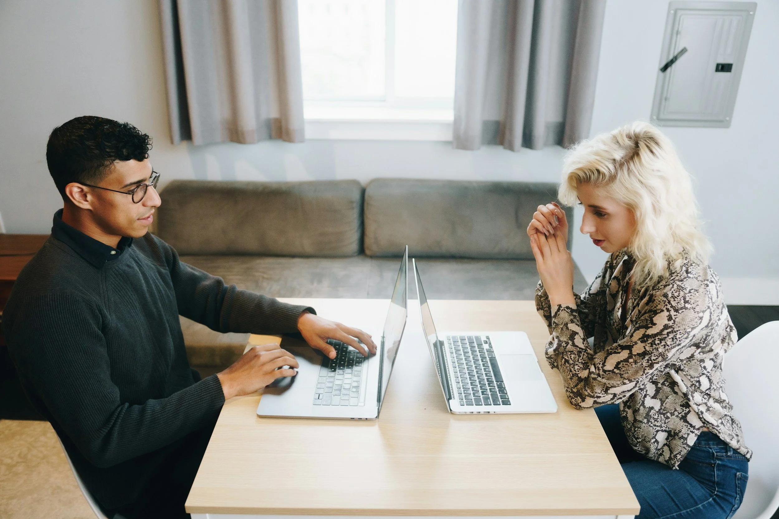 The First 30 Days: A Checklist for Onboarding Your New Personal Assistant