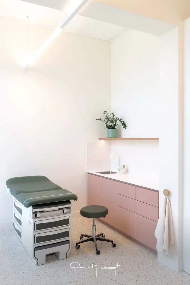 Interieur groepspraktijk _ Kabinet _ Quality Living+.jpg