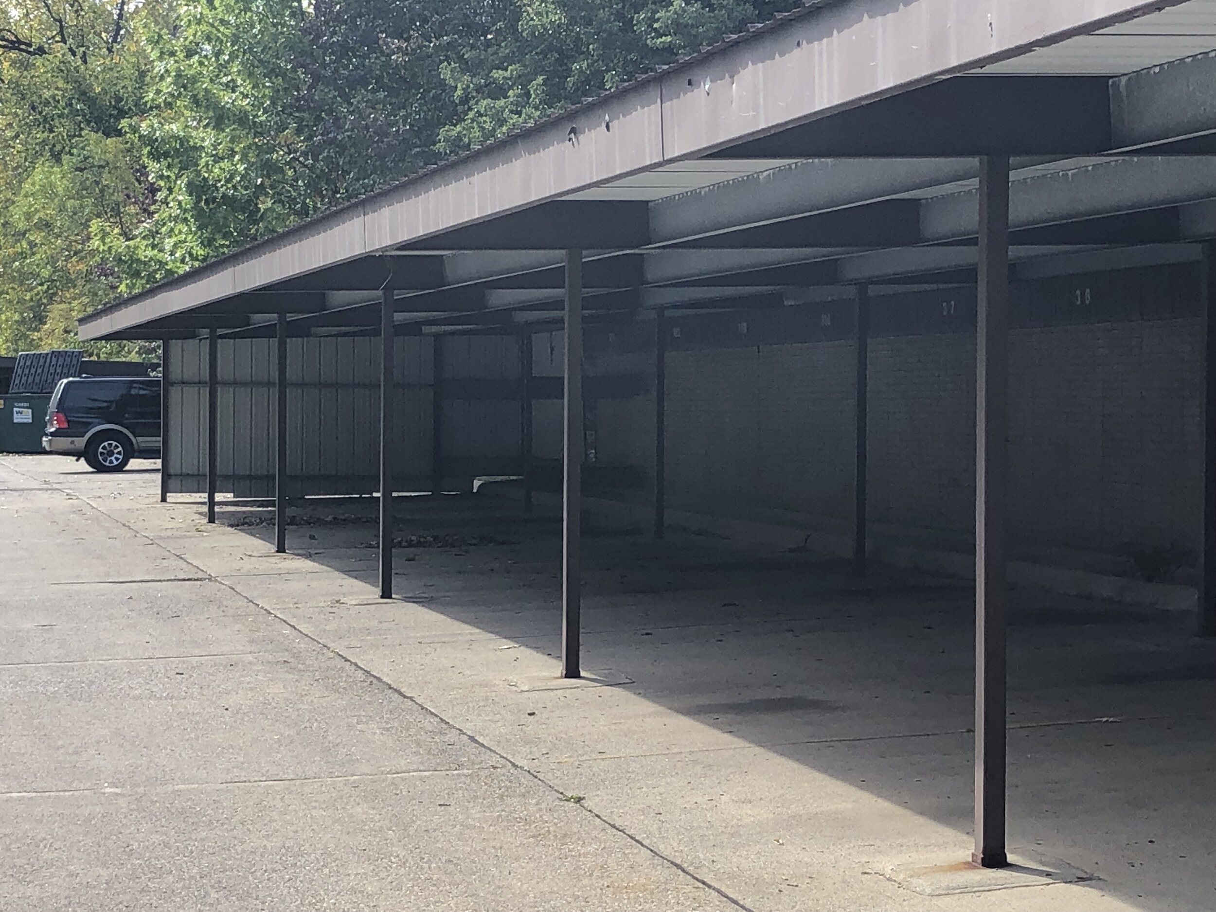 Bradford Square Modern, Updated, Affordable, Available, Luxury Family Apartments