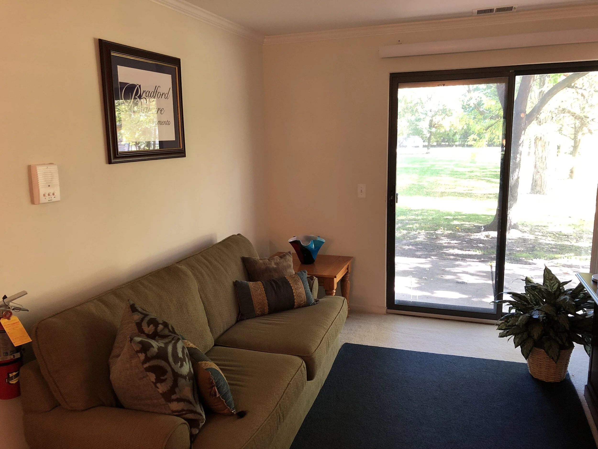 Bradford Square Modern, Updated, Affordable, Available, Luxury Family