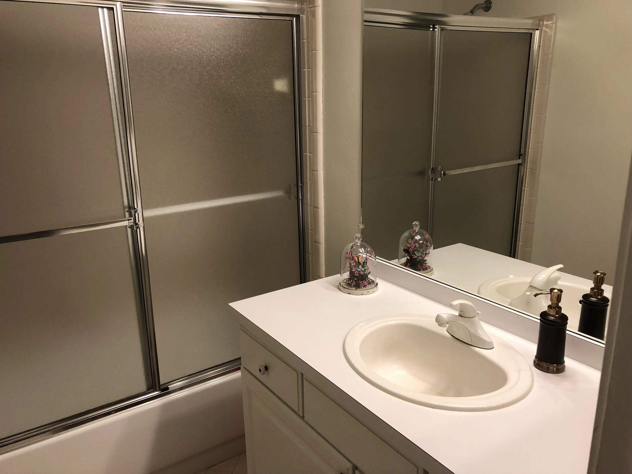 Bradford Square Modern, Updated, Affordable, Available, Luxury Family