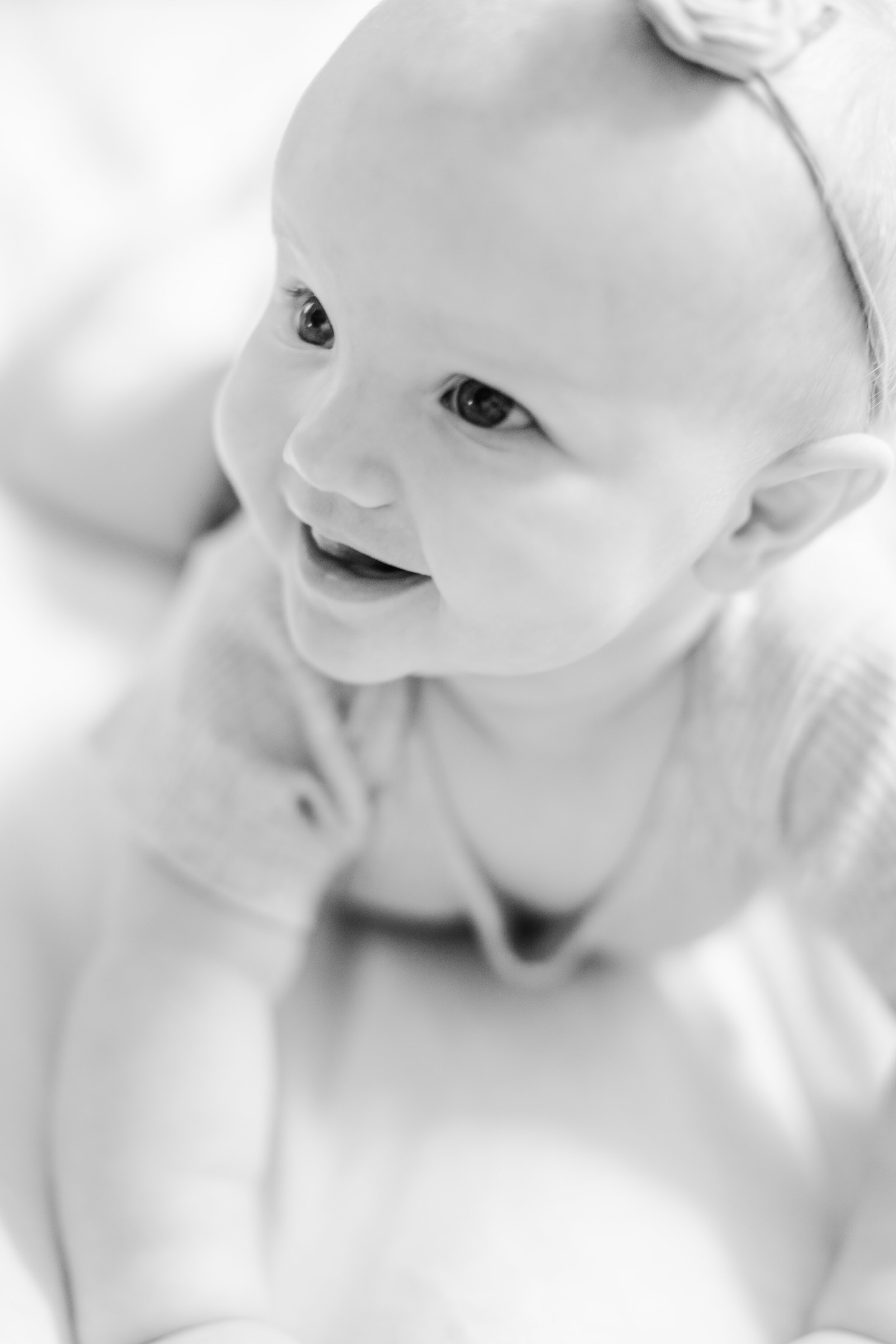 Clara six months old0039.jpg