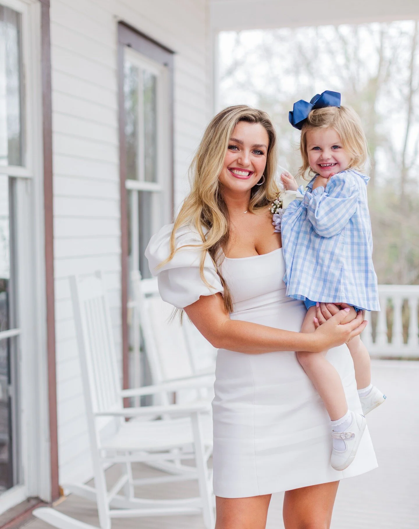 In case you missed it, last week I wrote a new Photography Journal of @madelinejane15 and her bridal shower! Link in profile. :) I am so honored to meet and photograph such wonderful kind people. The South has been full of surprise and it has been su