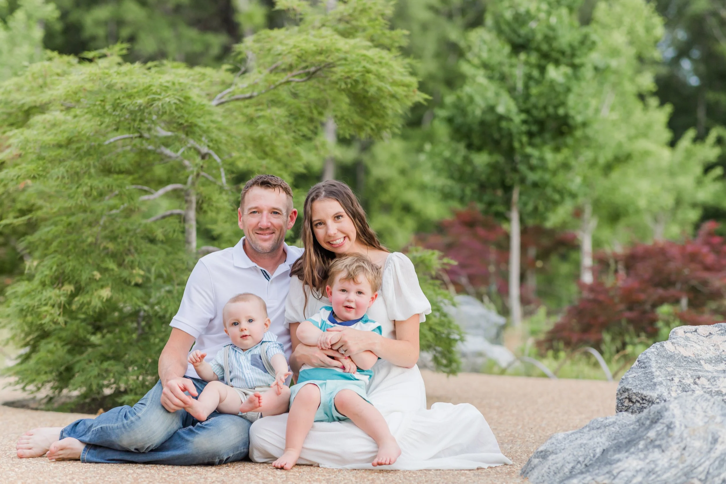 Traveling Family Photographer based in Columbus, GA. Travels to Washington D.C., San Luis Obispo, Arroyo Grande, California annually. Bright, true to life colors in your photographs. Jacquie Lai is a military spouse from Arroyo Grande, California and