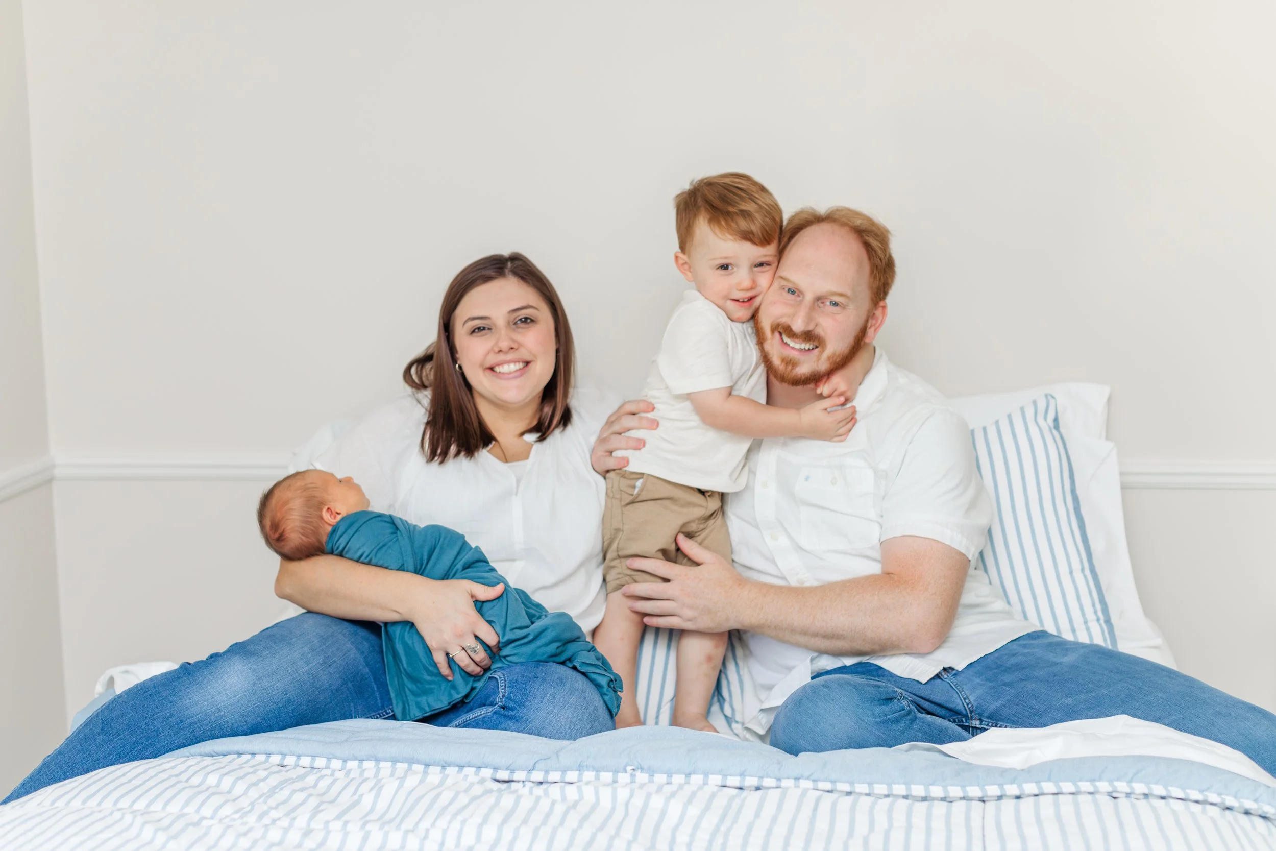 Columbus, GA Family and Newborn Photographer. Columbus, Georgia, In Home session, Fall and Spring Mini, Newborn Photos, Fort Moore Family Photographer, Jacqueline Lai Photography. Jacquie Lai, Newborn portiats Traveling Photographer