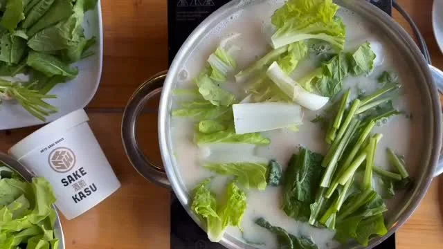 We are so sad that CSA season has come to an end 💔 Thank you for everything Choy Commons!! ⁠
⁠
Our friends at @choycommons have kept us well fed for many months now! If you didn't participate this season, make sure you grab a share next year for som