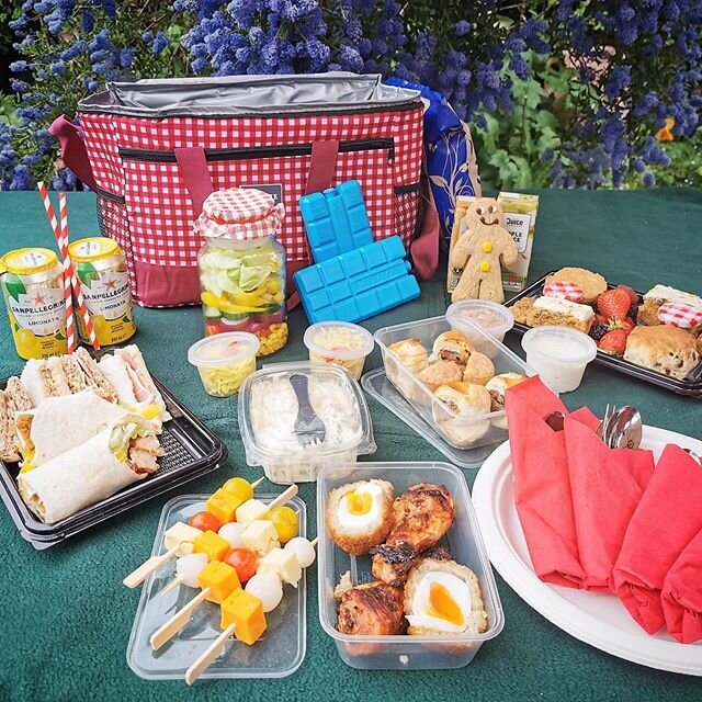 The sun is due back next weekend! 🌞
Our delicious homemade Picnic Bags are fully booked for this weekend but we have availability from Thursday 11th onwards and the sun is due going to be making an appearance!
Our homemade picnics can feed a family 