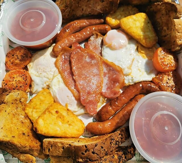 🍳🥓Breakfast Box🥓🍳
Breakfast will be available to order from Monday 29th June. Our Village Breakfast for two can be pre-ordered for collection the next day between 10am and 11.30am!
The breakfast for two includes
4 slices of Bacon
4 juicy pork sau
