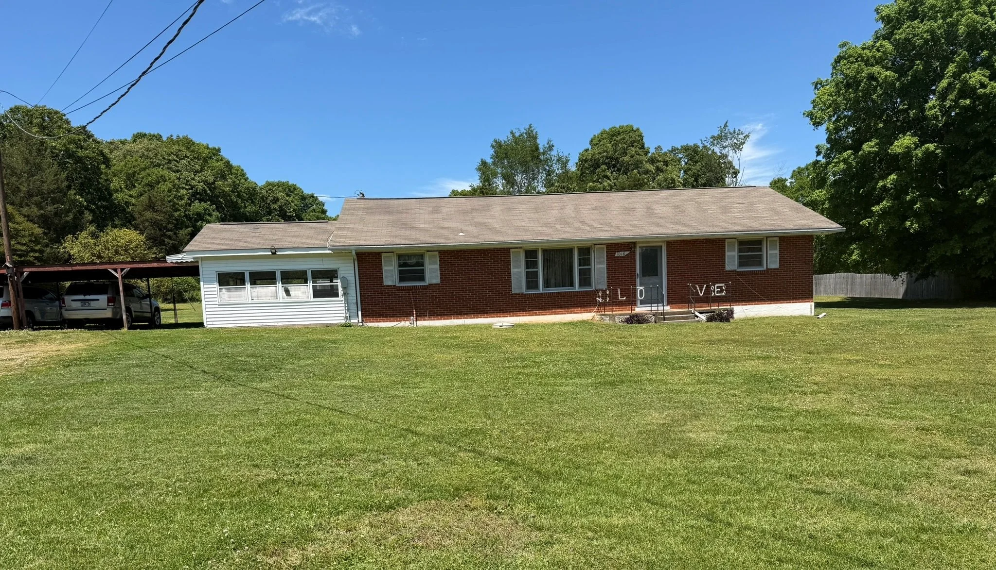3 Bedroom, 1 Bath Brick Home