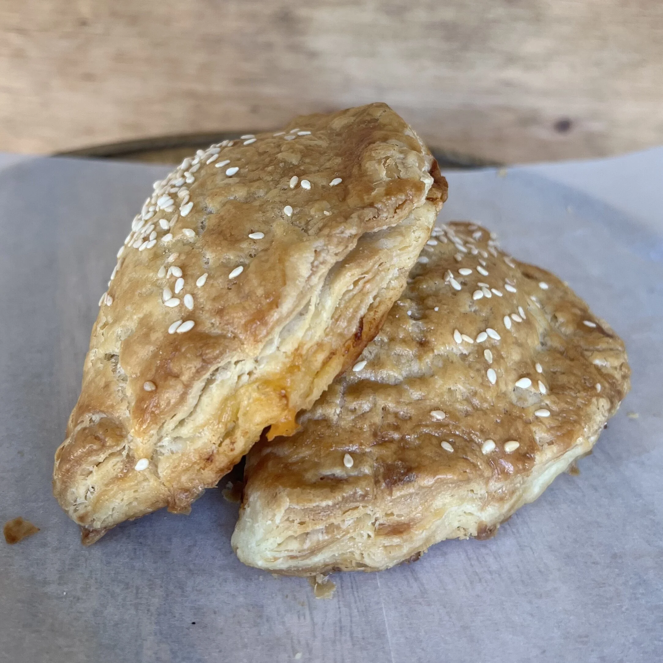 7DEFFC6A-87EE-4A9E-B931-A1AB85123574