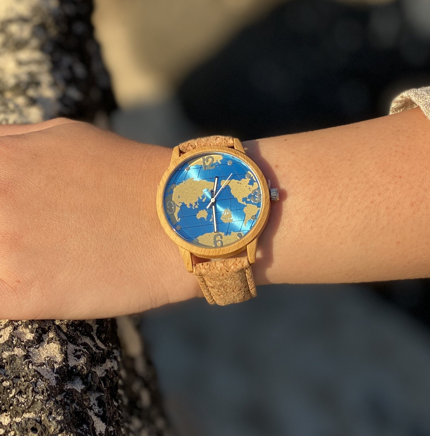 watch-atlas-model2.jpg
