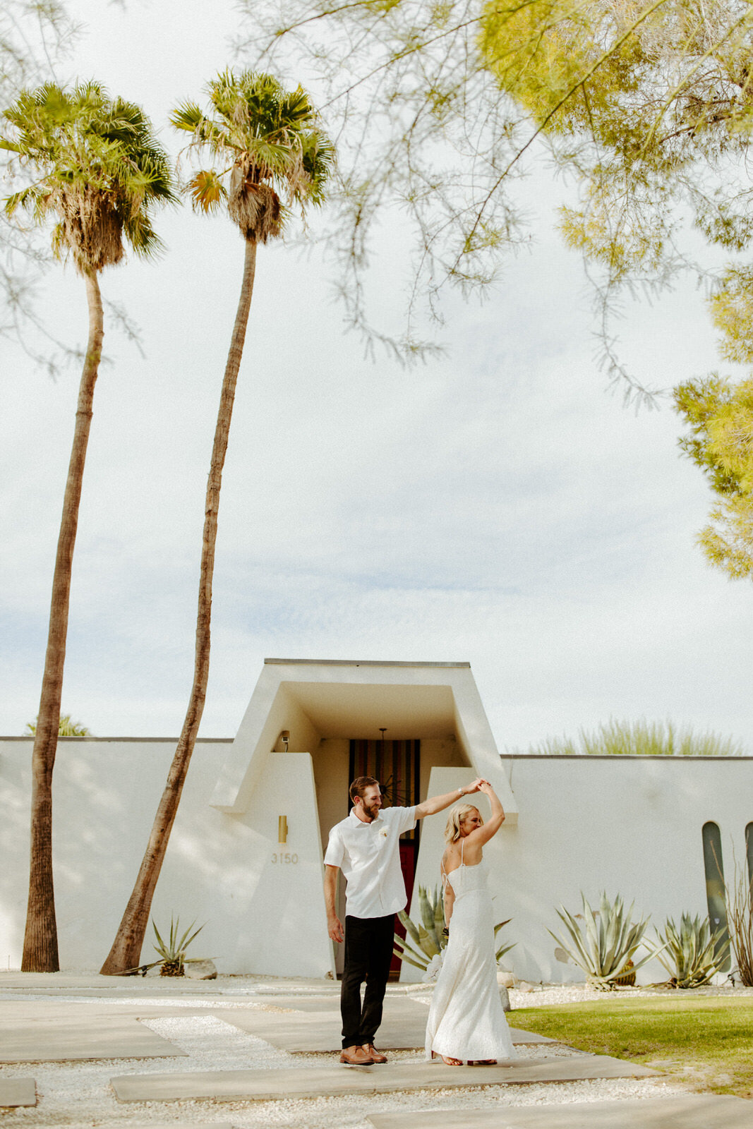 Brianna-Broyles-Photography-COVID-Backyard-Wedding-Palm-Springs-Portraits-13.jpg