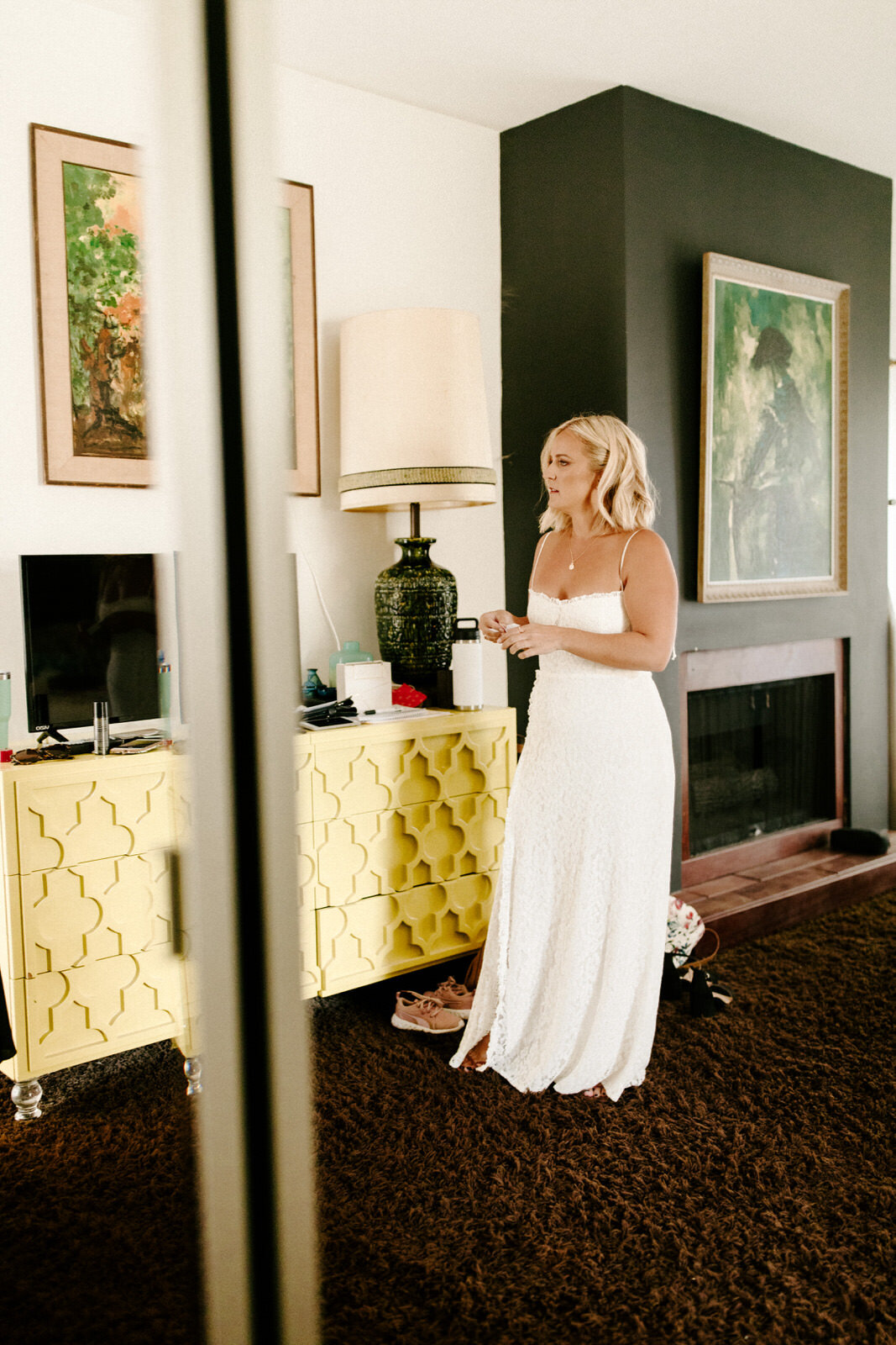 Brianna-Broyles-Photography-COVID-Backyard-Wedding-Palm-Springs-Prep-6.jpg