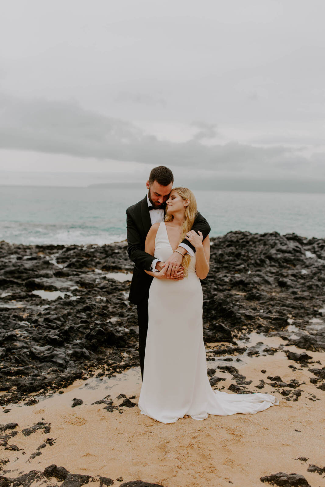 Brianna-Broyles-Photography-Fairmont-Kea-Lani-Wedding-Maui-Photographer-54.jpg