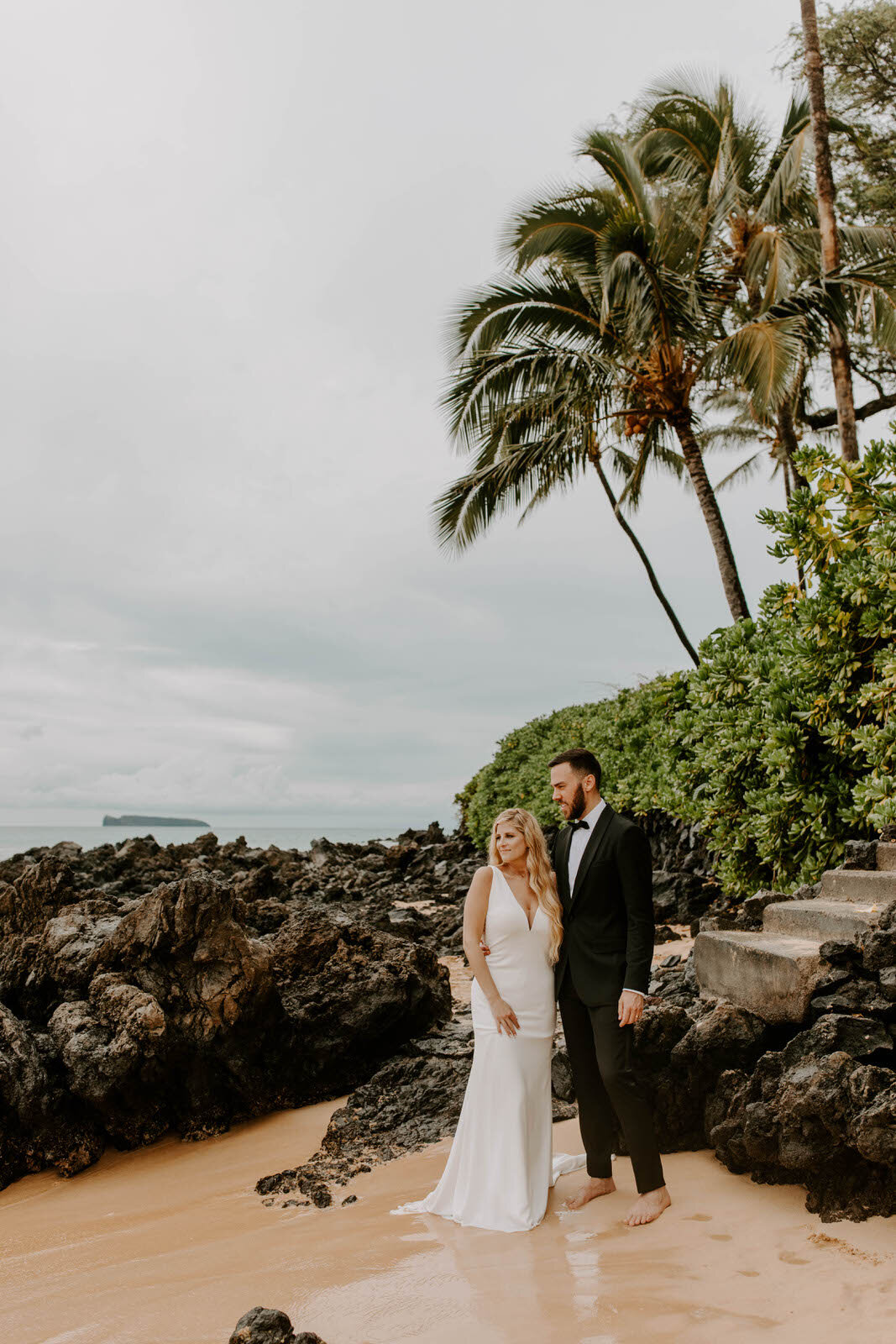 Brianna-Broyles-Photography-Fairmont-Kea-Lani-Wedding-Maui-Photographer-66.jpg