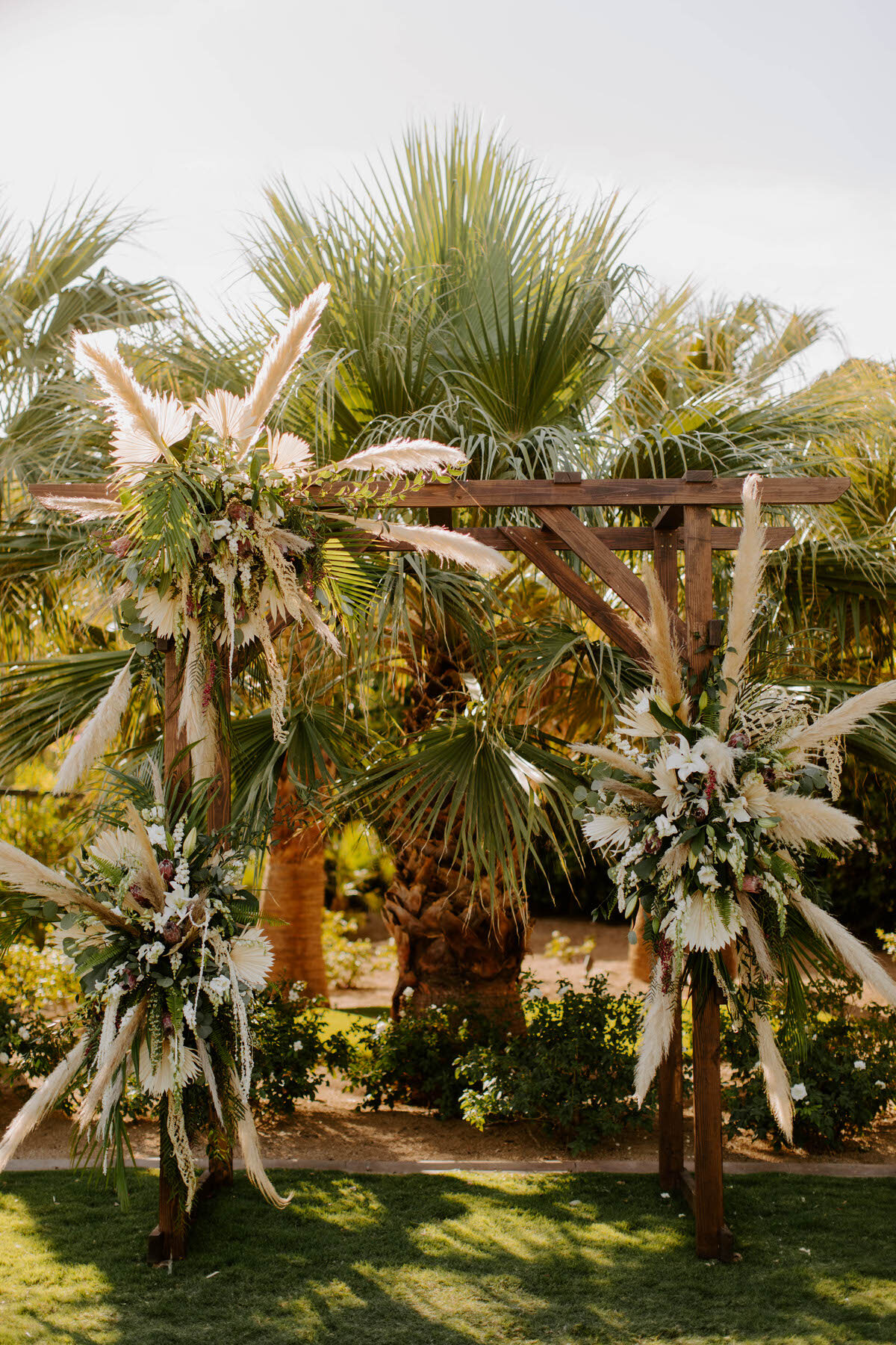 estate-at-via-las-palmas-palm-springs-wedding-62.jpg