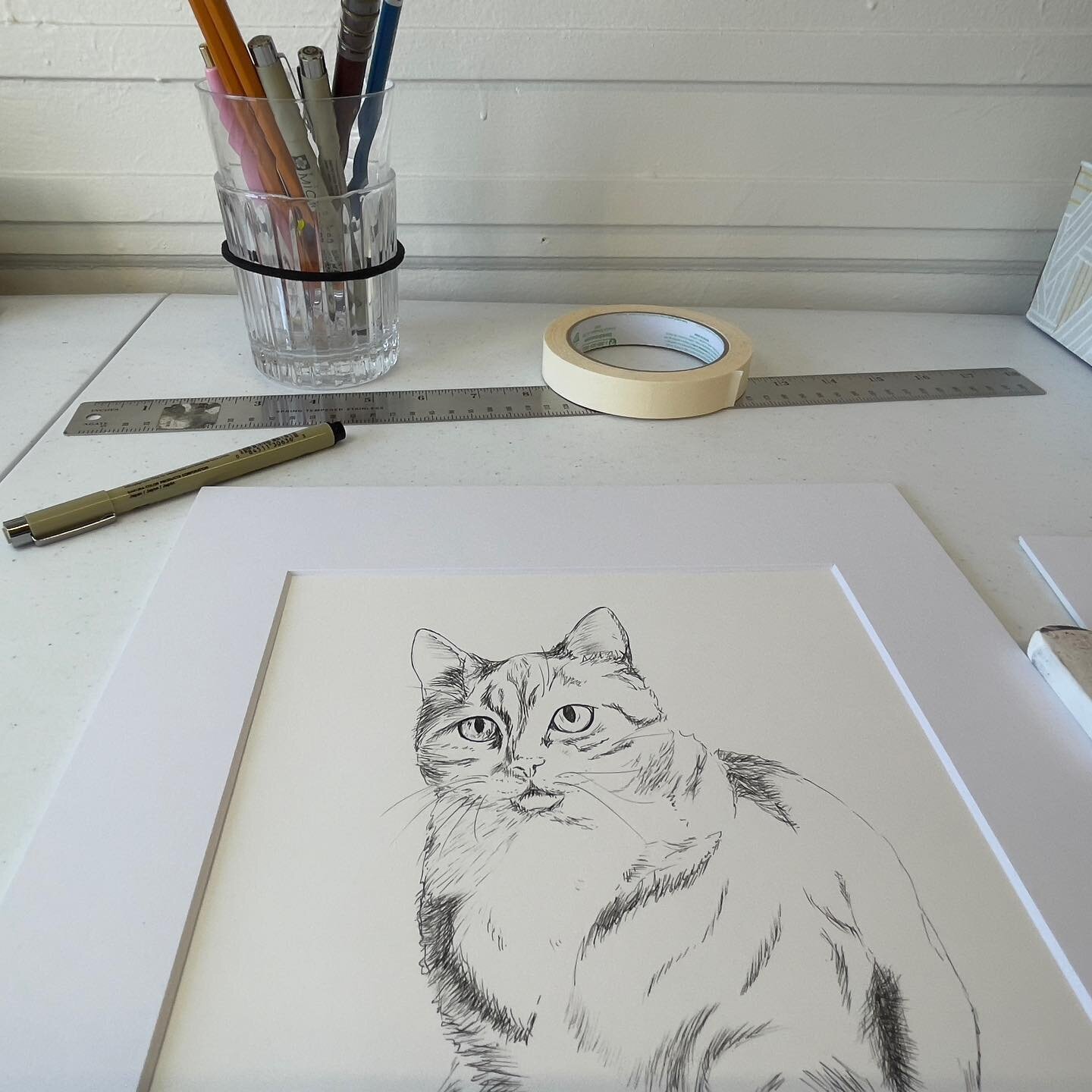 👋 One full day left to order a digital Fetch-a-Sketch just in time for the holidays!
.
.
.
.
.
.
.
.
.
.
.
.
#downloadnow #petportraits #giveart #lastminutegiftideas #easilyprintable #dogdrawings #art #inkdrawing #animalart #catportrait