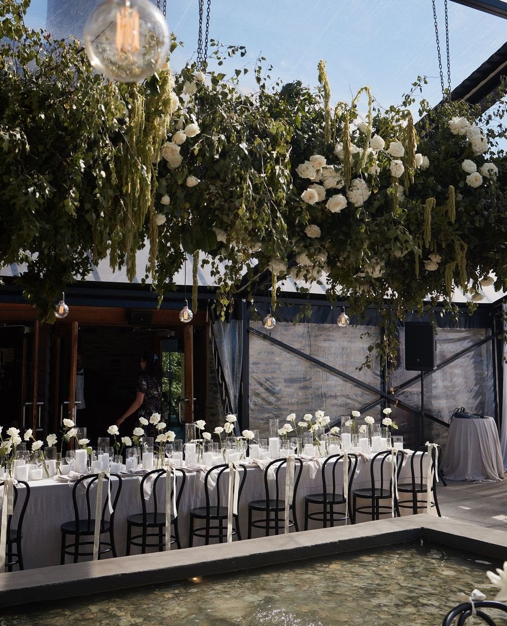 Chloe &amp; Richard 🤍⁠
.⁠
.⁠
.⁠
.⁠
@Jonnyscott⁠
@Alexandrakatecreative⁠
@Amisfieldwinery