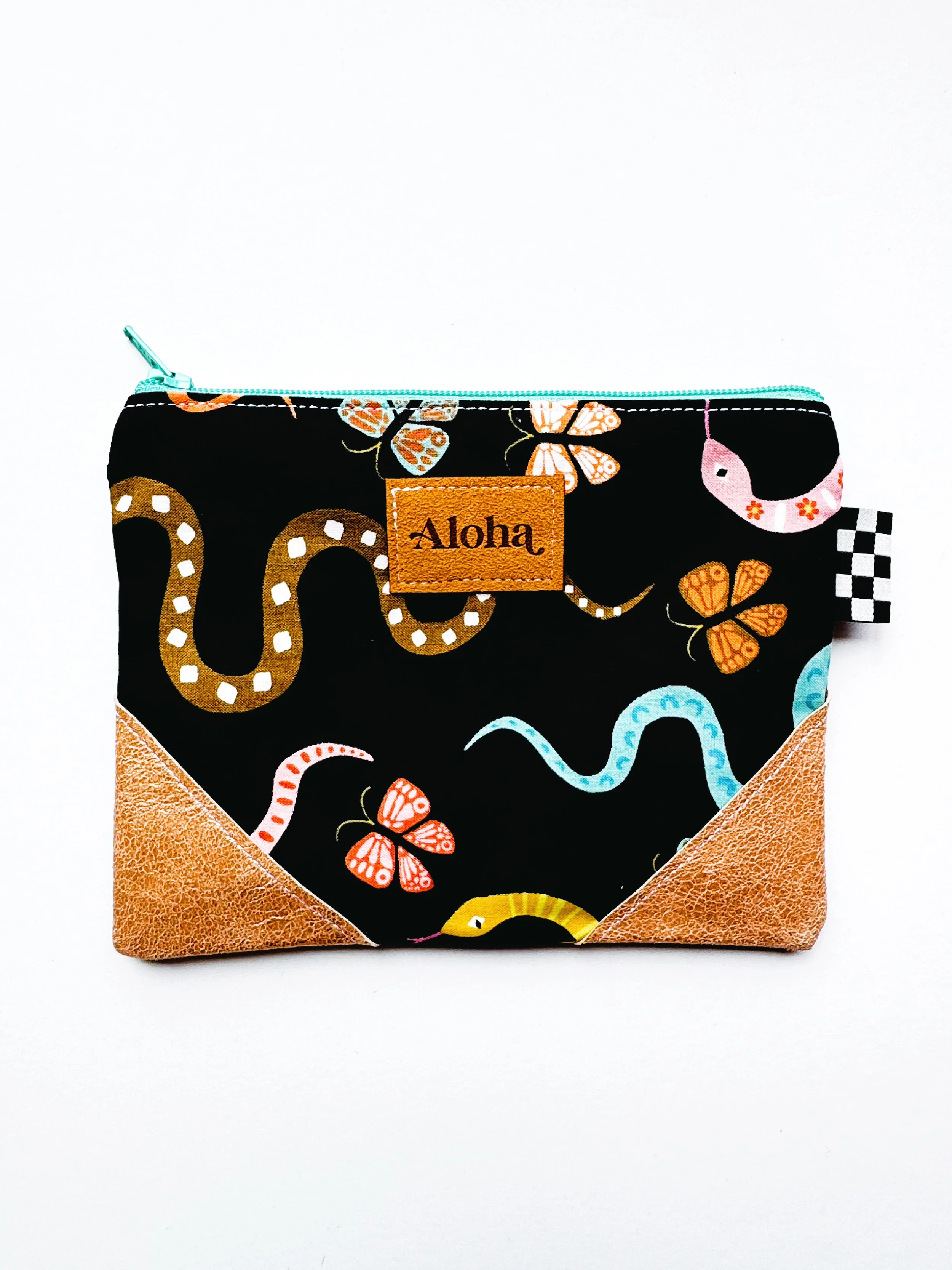 Zip pouch - lucky snakes