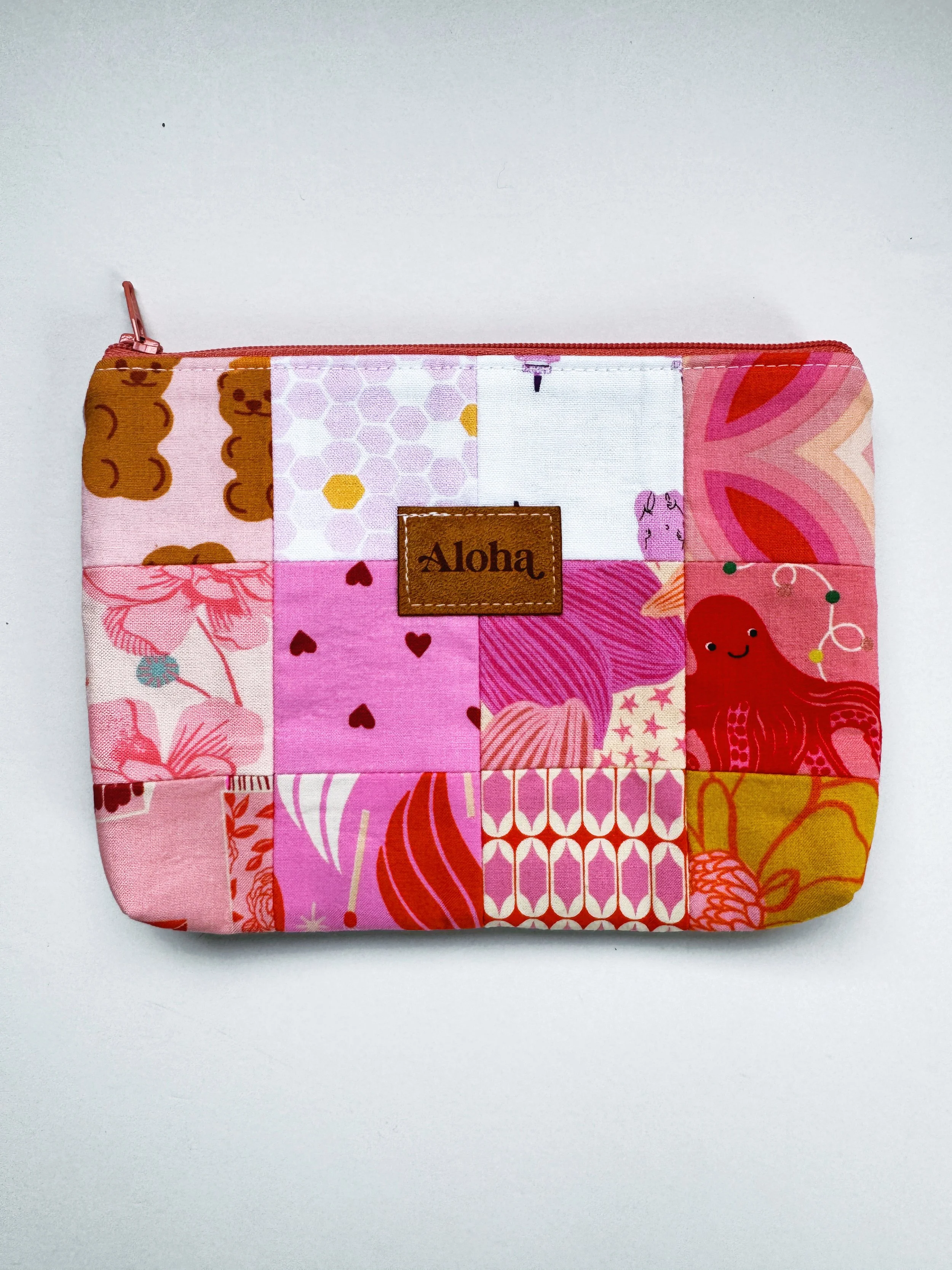 Quilted pouch - pink