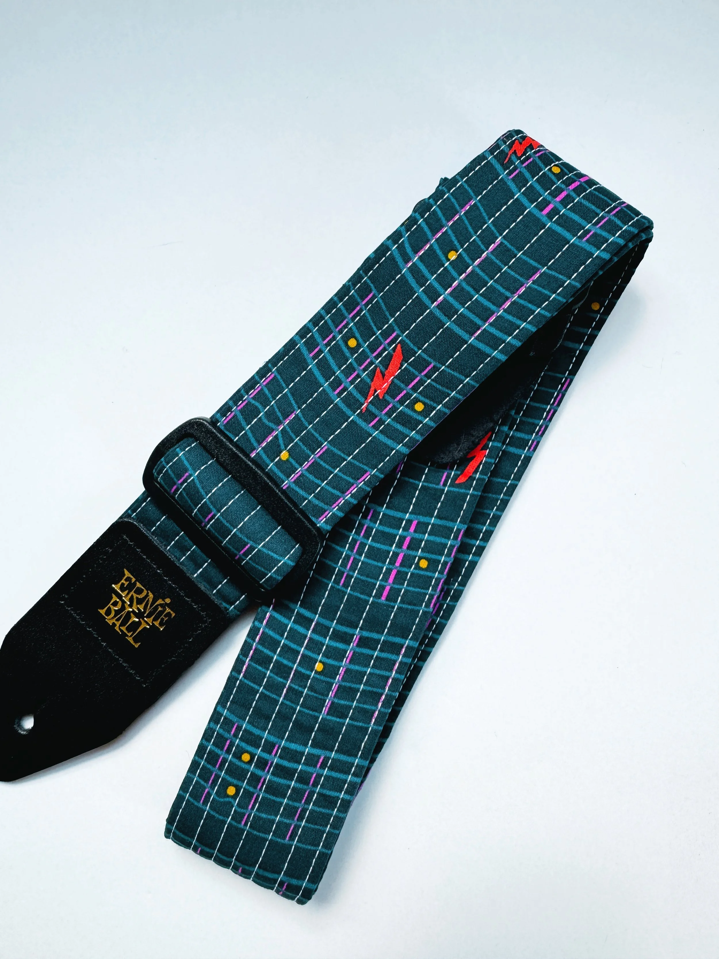 Guitar Strap - musical notes