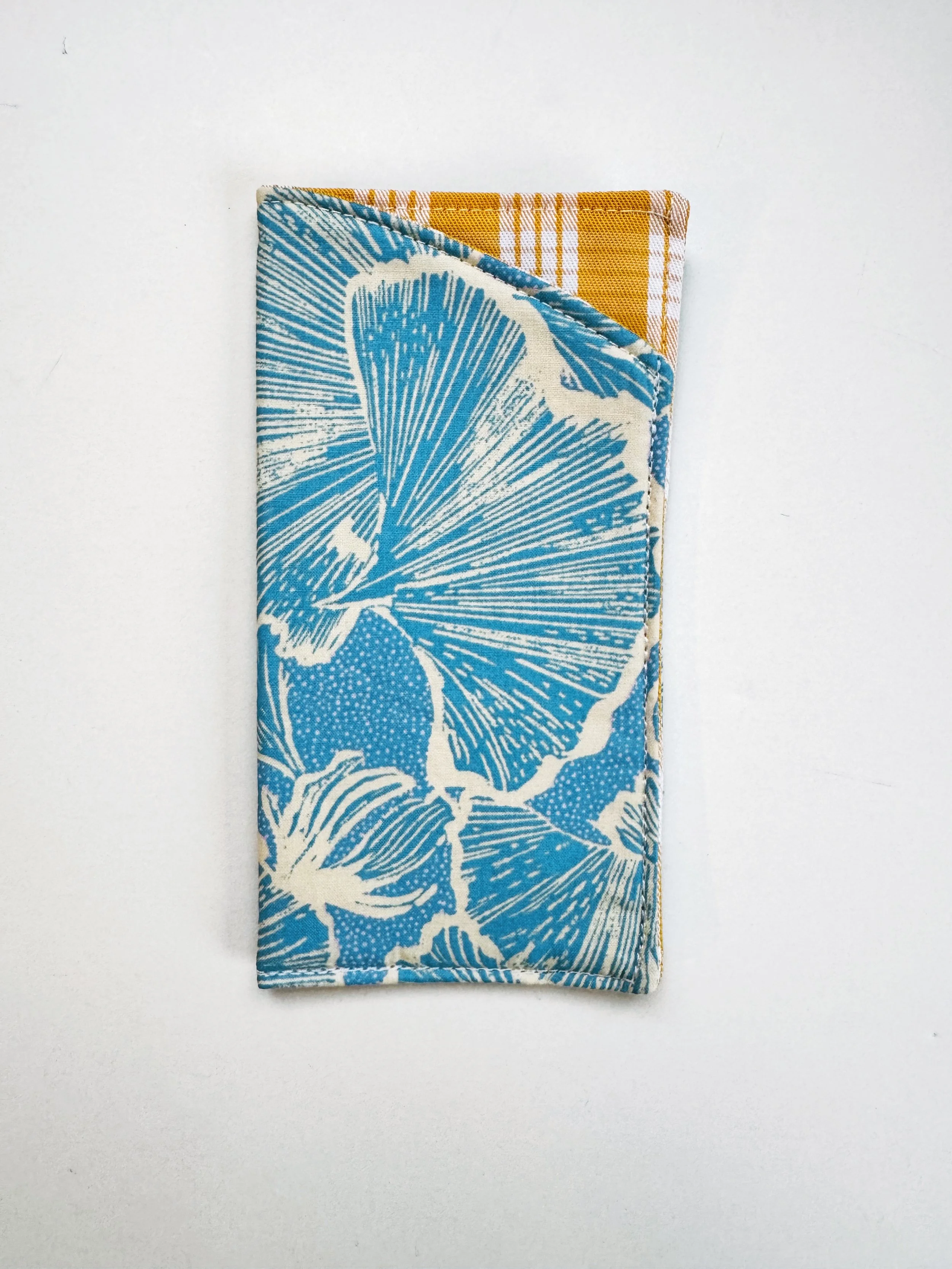 Eyeglass Case - teal ginkgo