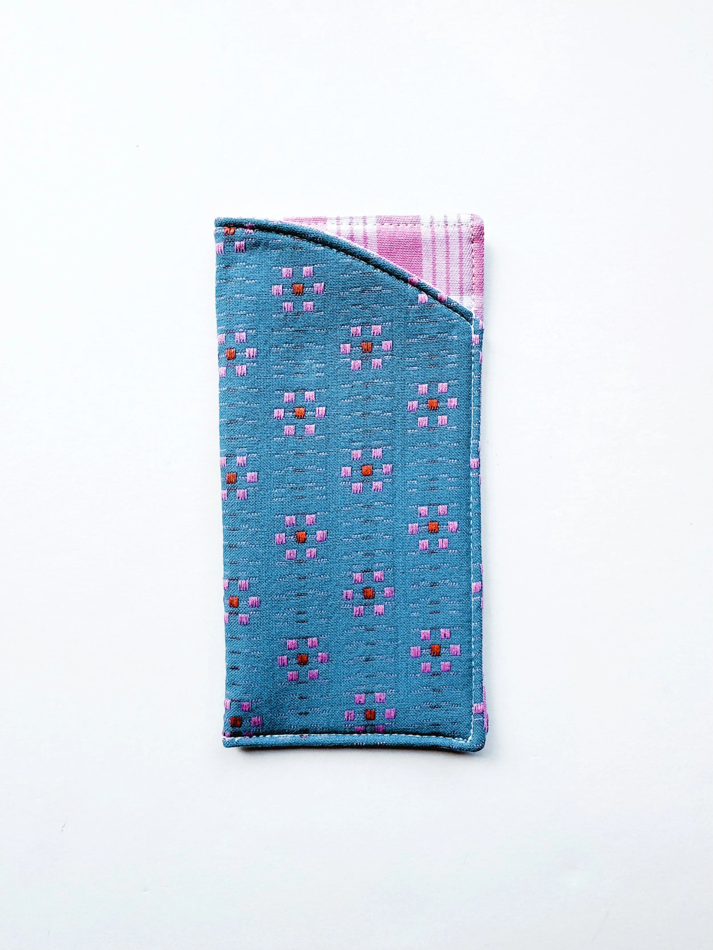 Eyeglass Case - blue woven
