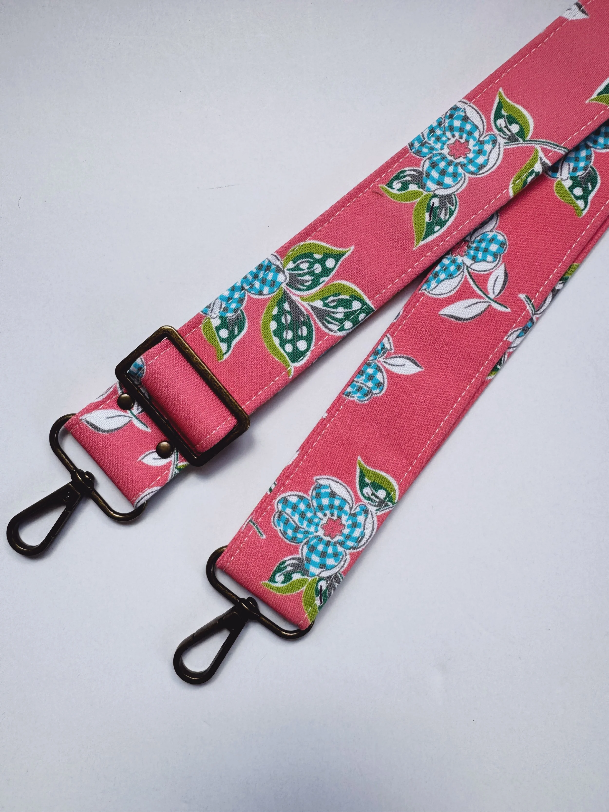 Adjustable purse Strap - vintage floral