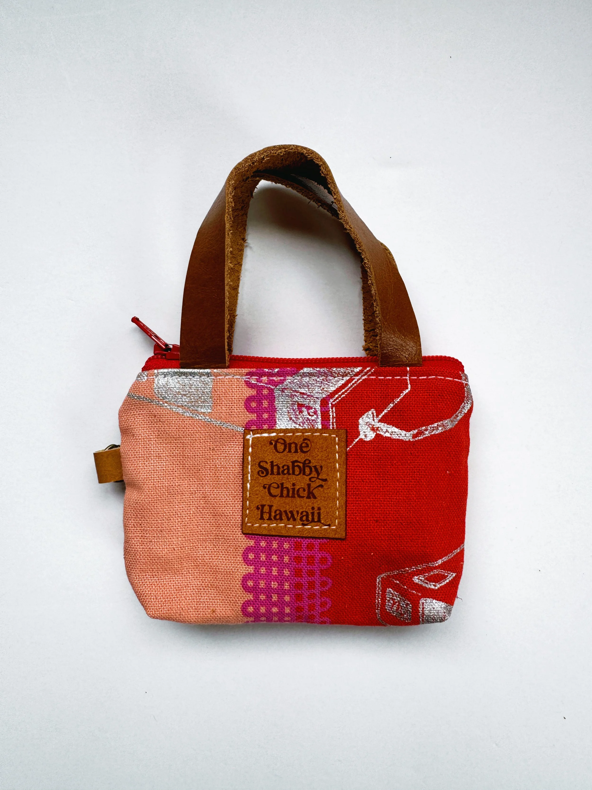 Tiny pouch - vintage camera
