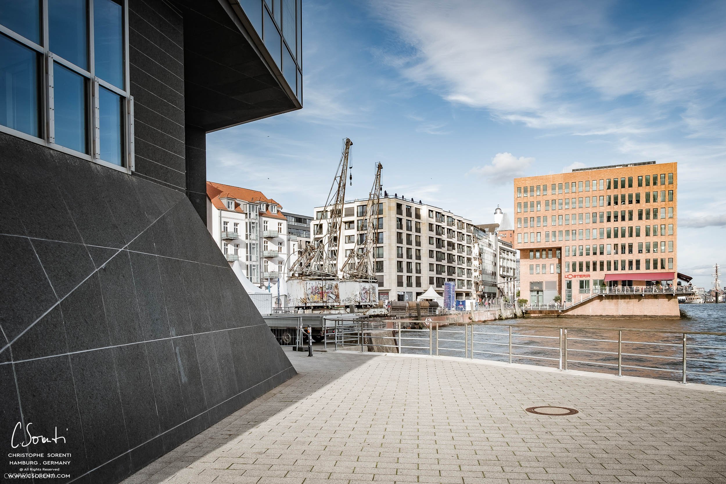  Hamburg Harbor, Stillwerk, Fischmarkt, Elbe, Aidia 