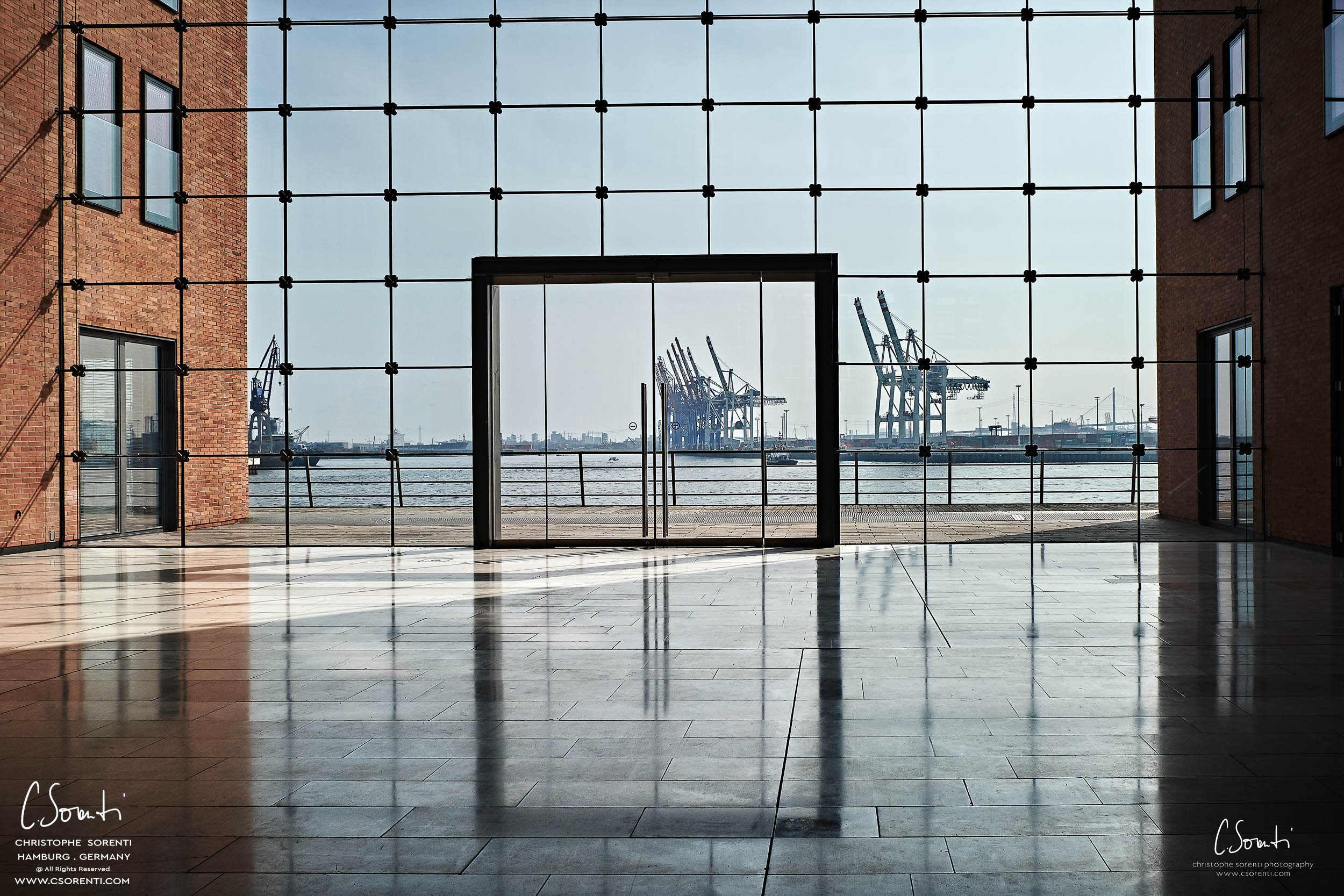  Hamburg Hafen Neumühlen 