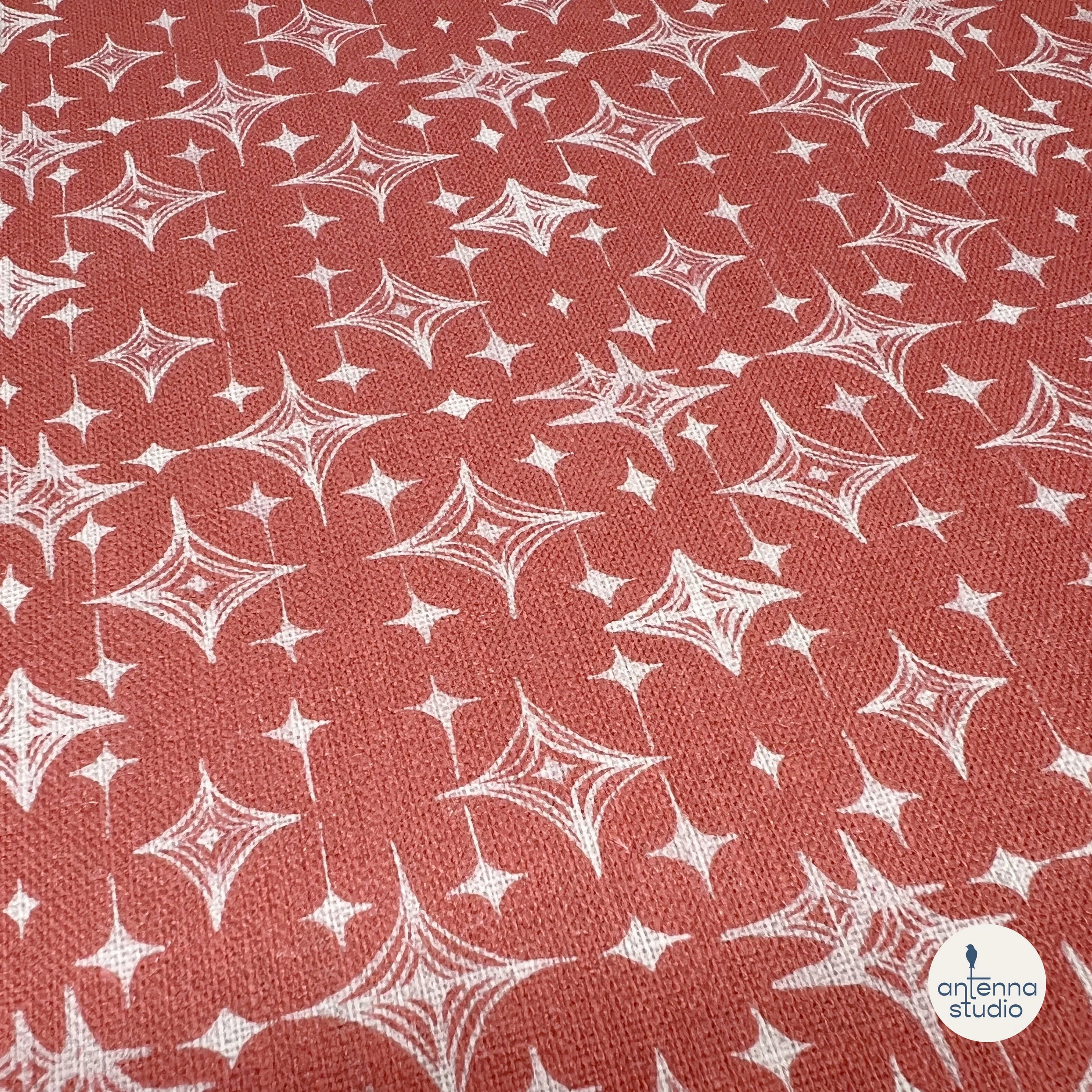 red Christmas napkins2.jpg