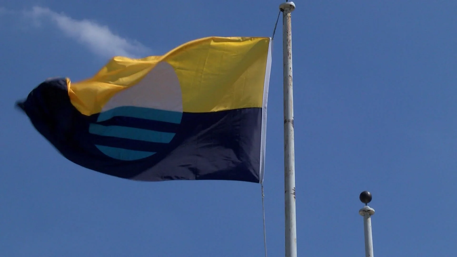 MKE Flag.jfif