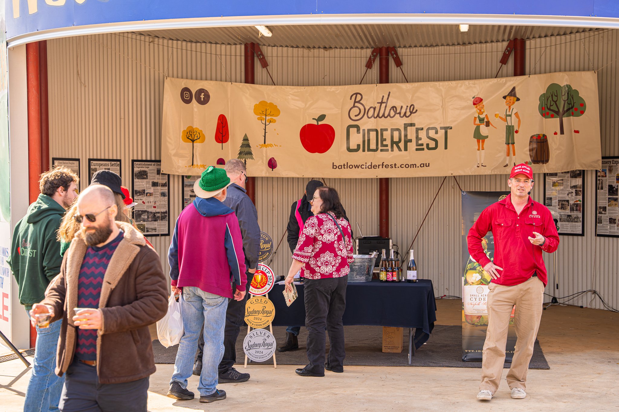 🍷 Meet the Makers. Taste the Difference. 🍎

One of the best parts of Batlow CiderFest? Our tasting sessions with the producers themselves.

Sit down with the people behind the pours and hear the stories, secrets and passion that go into the product