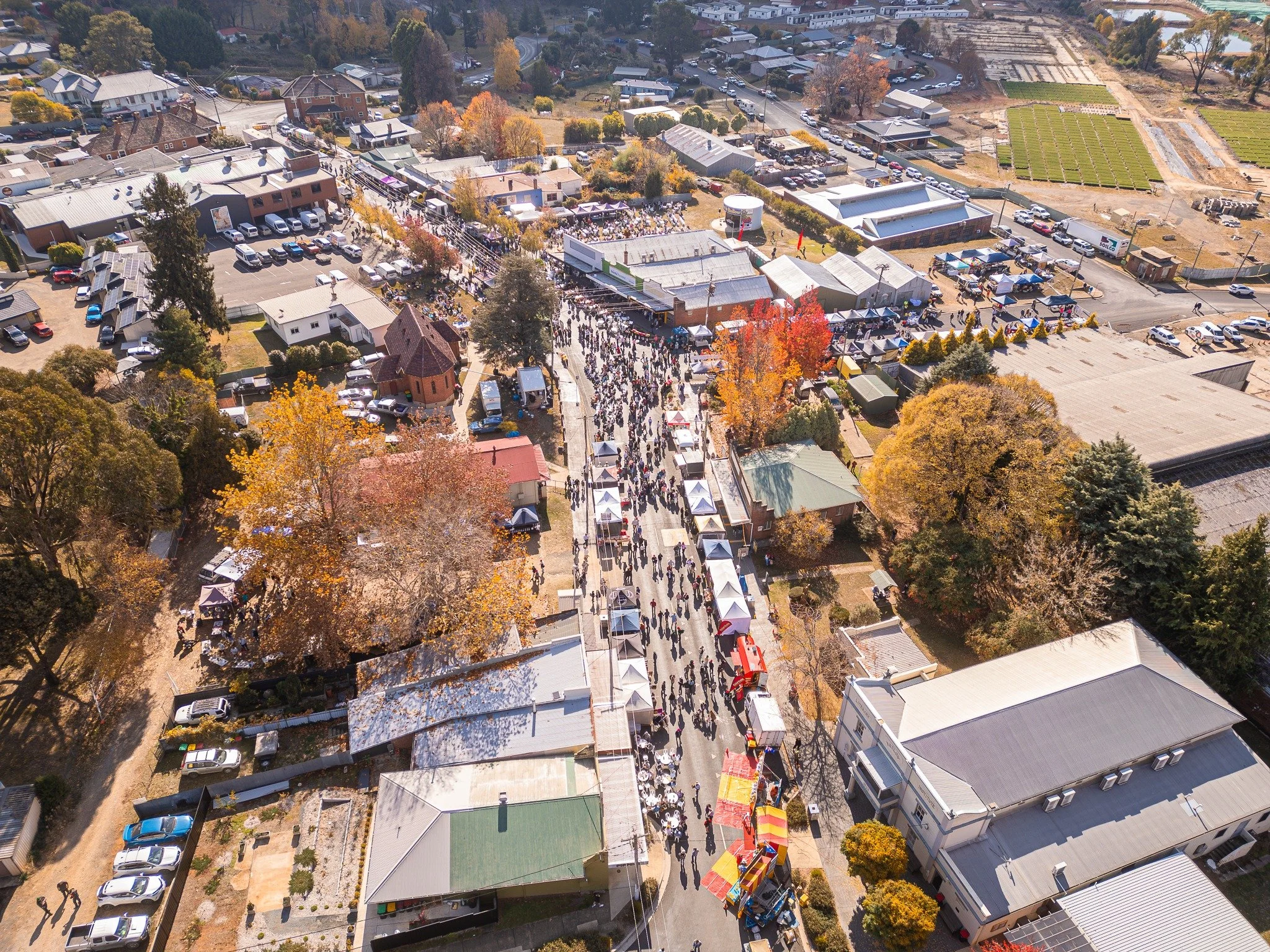 Cider Festival in the mountain air.

Sample some of the best boutique ciders from across the country (including those on our very own doorstep), local craft brews and cold climate wines.

Among a blaze of autumn colours, get together with friends and