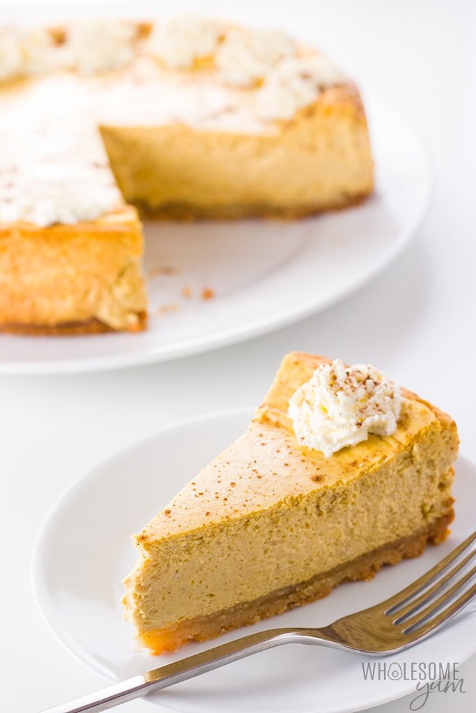 wholesomeyum-low-carb-keto-pumpkin-cheesecake-recipe-8.jpg