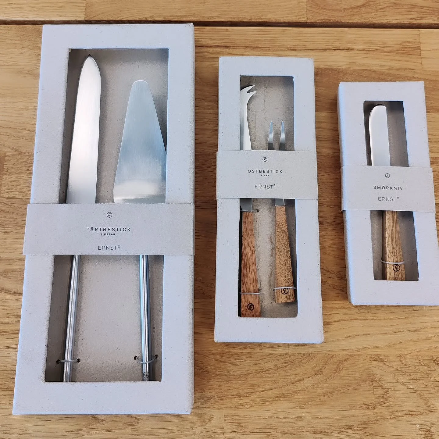 E R N S T bestick 🌿
#archipelagodesignshop #ernst