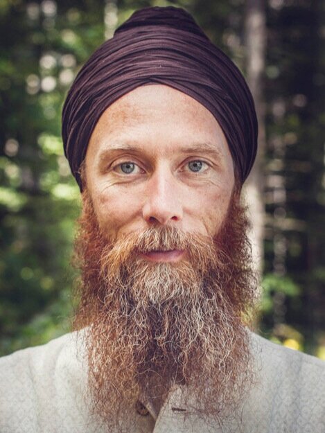 Anand Raj SchaibleAnandRaj is a KRI Certified Kundalini Yoga teacher (level 1 and 2), Associate Teacher Trainer and student of Shiv Charan Singh for many years. He is together with his partner Gyanjot founder of Kundalini Yoga School in Oslo and ...