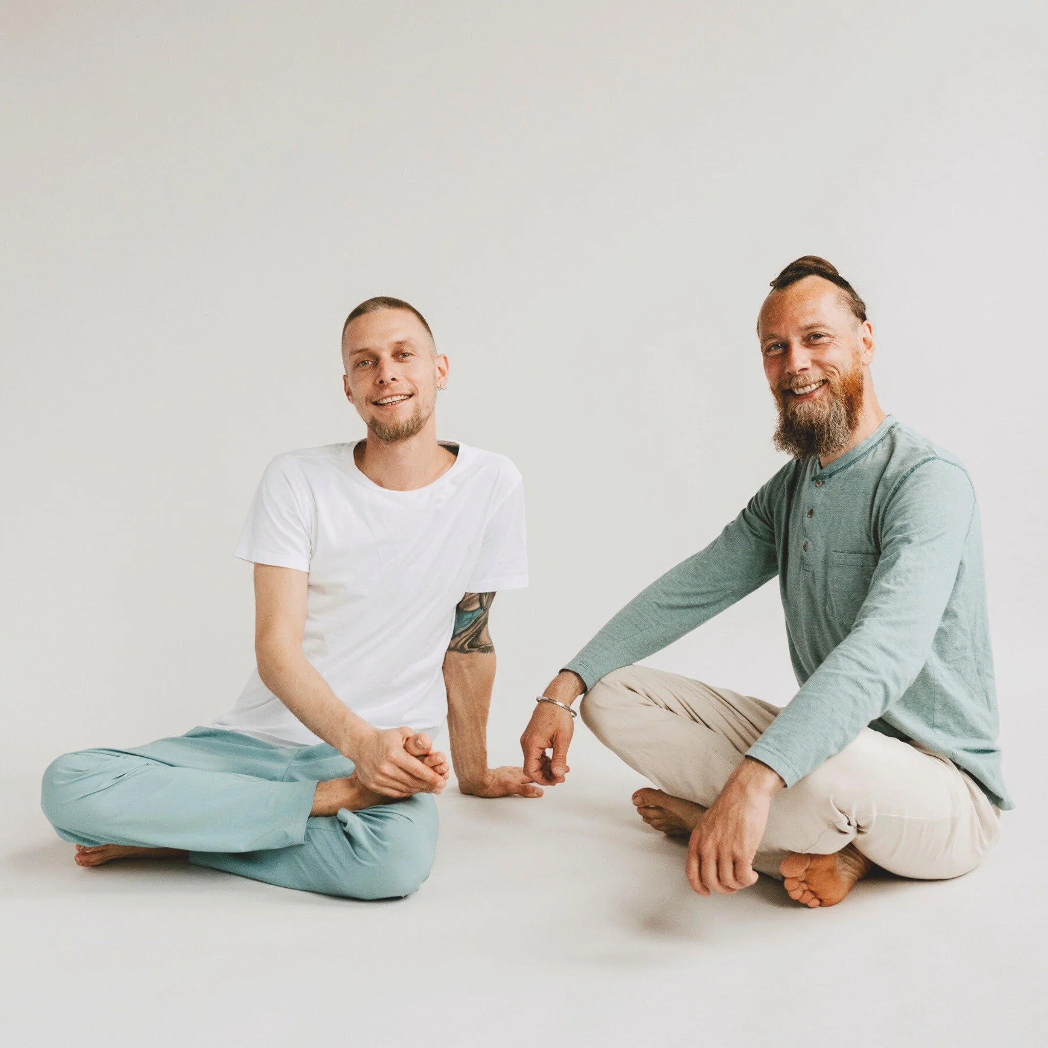 You wish to slow down? Rest your body, heal, do less, and spend a few of these early autumn days in a yoga oasis? Our classes will help you to return to the things that matter most🌟

In our daily lives, we're constantly working, talking, and thinkin