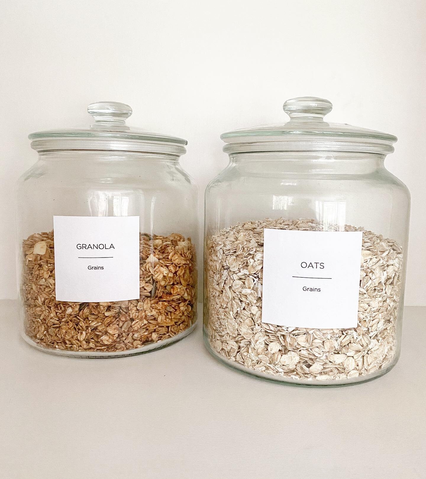 Looking for some easy ways to elevate your pantry? 👇🏻

📦 Lose the packaging and decant food stuff into containers. It reduces the visual clutter, keeps food fresh and it just looks👌🏻 I love these glass jars from @ikeauk 

🏷 Add labels so that f