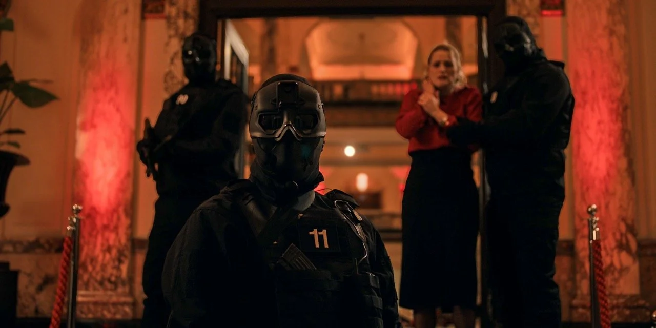 gu2_e03_cc02_still.0023663 copy Large.jpeg