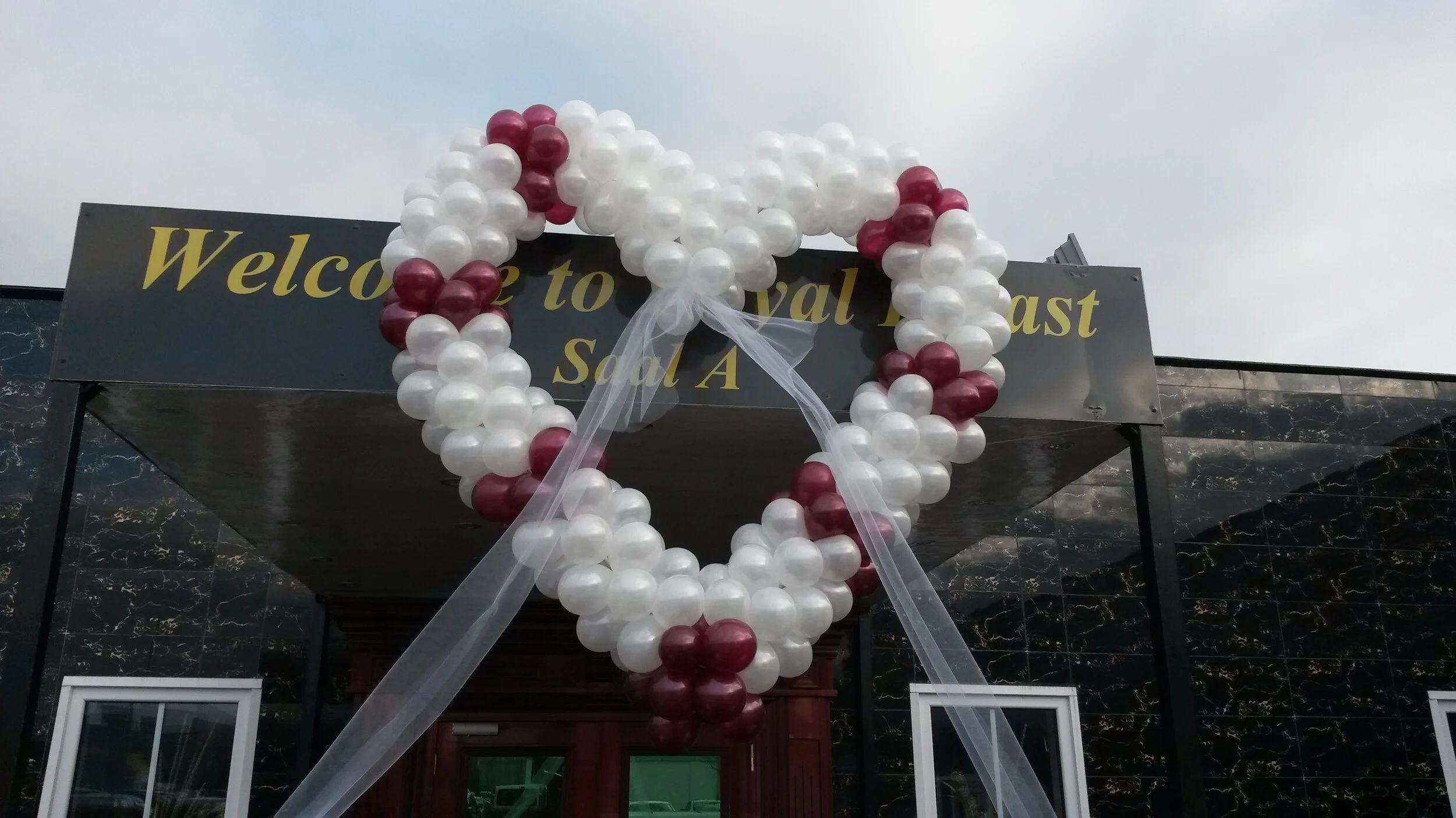 Atongarix-Ballondekoration_Hochzeit-Herz-1.jpg