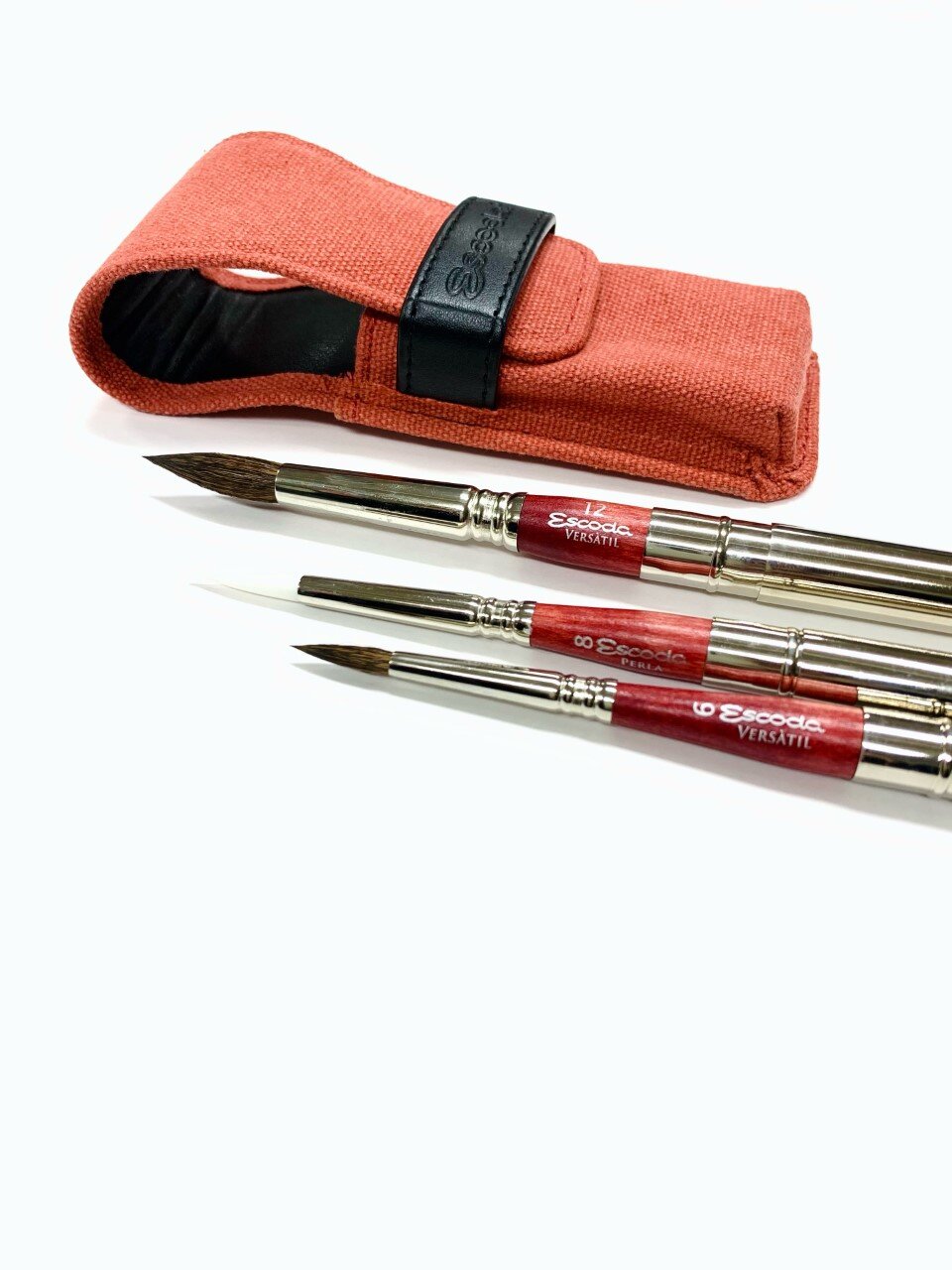 Escoda Red Travel Brush Set — Soho Art Materials